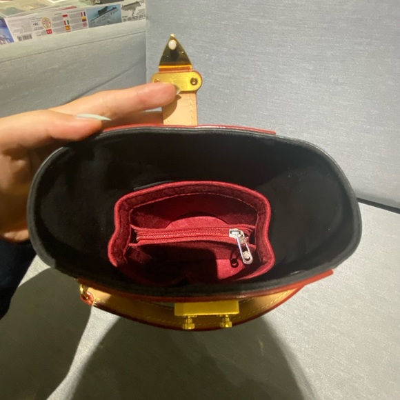 Louis Vuitton monogram duffle bag - Picture 12 of 12